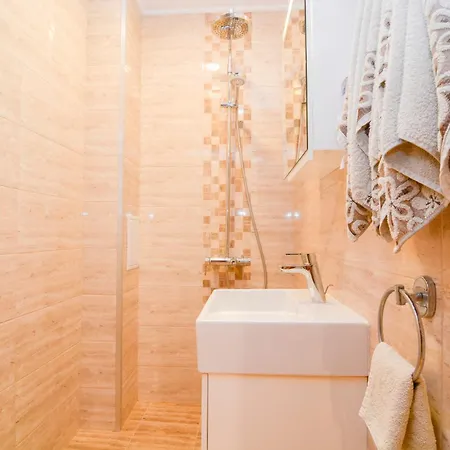 Two-Bedroom Vintage Apartment Top Location * Burgas