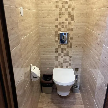 Two-bedroom Vintage Location Apartament *