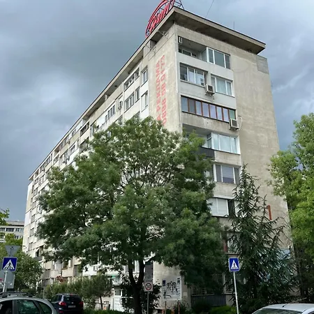 Two-Bedroom Vintage Apartment Top Location Apartman Burgasz